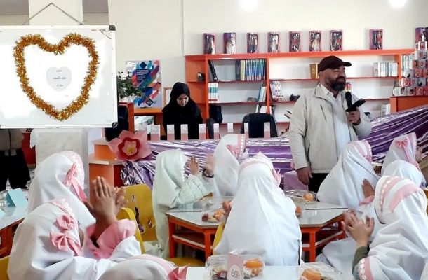 برپایی جشن تکلیف در مدارس کم برخوردار شهر کرمانشاه به همت بسیجی نخبه