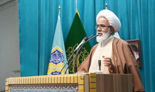 با پیروزی انقلاب اسلامی مردم در همه امور نقش آفرین شدند