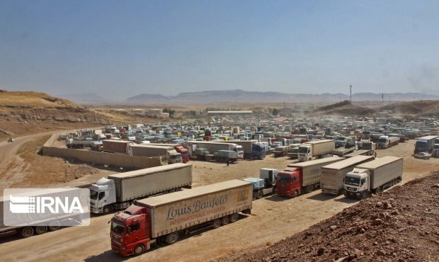 گمرک با تسهیل صادرات محصولات بومی به رشد اقتصادی استان کرمانشاه کمک کند
