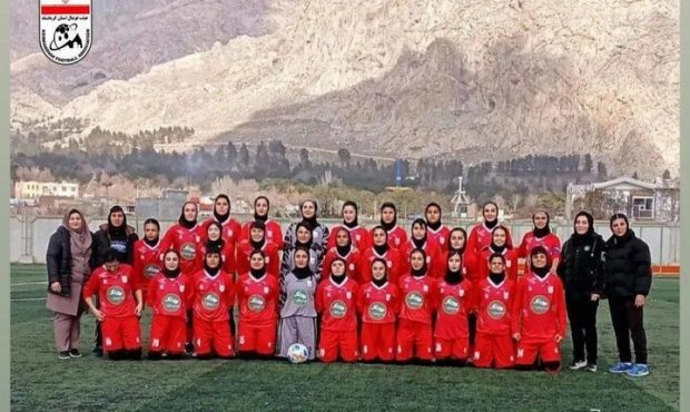 تیم فوتبال بانوان هیأت کرمانشاه به لیگ دسته اول صعود کرد