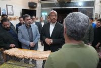 سرکشی استاندار کرمانشاه از خدمات شبانه نانوایی‌ها/ پخت کیفی و افزایش کشیک