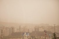 آلودگی هوا، مدارس کرمانشاه را تعطیل کرد