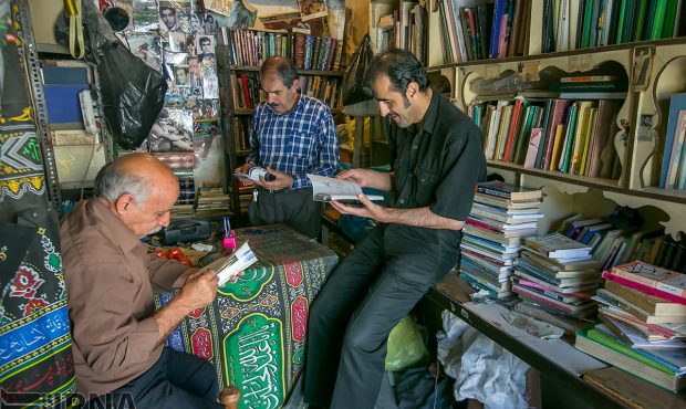 سرپرست کتابخانه‌های عمومی کرمانشاه: کتاب پناهی برای روزهای پس از بحران است