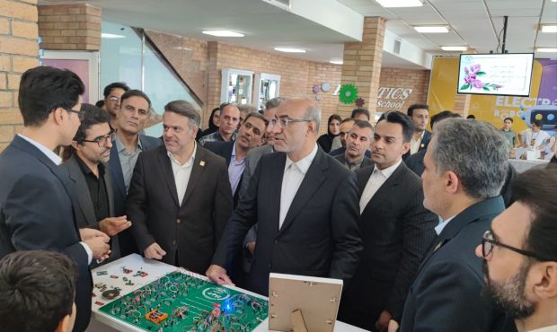 برج فناوری کرمانشاه؛ موتور محرک اشتغال دانشبنیان در غرب کشور برج فناوری کرمانشاه؛ موتور محرک اشتغال دانشبنیان در غرب کشور