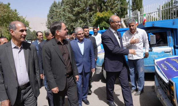 توزیع ۲۱ هزار بسته نوشتافزار بین دانشآموزان مددجو در کرمانشاه آغاز شد توزیع ۲۱ هزار بسته نوشتافزار بین دانشآموزان مددجو در کرمانشاه آغاز شد