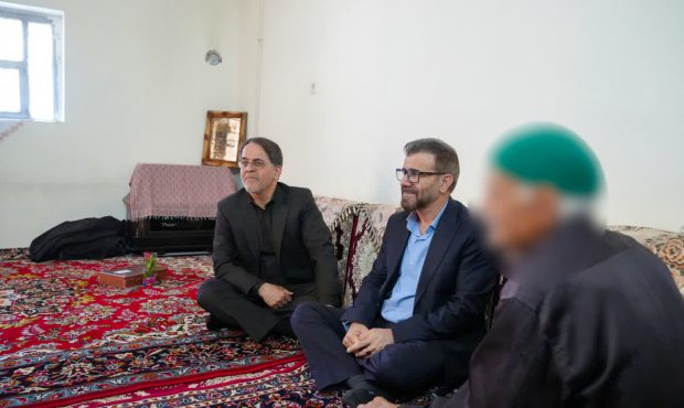 گرامیداشت روز جهانی سالمند در کرمانشاه؛ تأکید بر خدمت مستمر و حمایت از ۶۲ هزار سالمند تحت پوشش کمیته امداد گرامیداشت روز جهانی سالمند در کرمانشاه؛ تأکید بر خدمت مستمر و حمایت از ۶۲ هزار سالمند تحت پوشش کمیته امداد