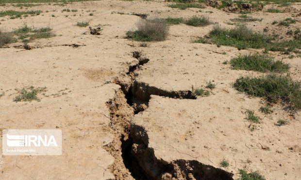 فرونشست زمین بزرگترین چالش حوزه کشاورزی کشور است فرونشست زمین بزرگترین چالش حوزه کشاورزی کشور است