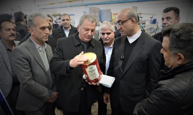 تمرکز «چهارشنبههای اقتصادی» استاندار کرمانشاه بر رونق تولید و توسعه صادرات به عراق تمرکز «چهارشنبههای اقتصادی» استاندار کرمانشاه بر رونق تولید و توسعه صادرات به عراق