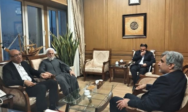 استاندار کرمانشاه مصوبات سفر رییس سازمان تأمین اجتماعی به استان را در پایتخت پیگیری کرد استاندار کرمانشاه مصوبات سفر رییس سازمان تأمین اجتماعی به استان را در پایتخت پیگیری کرد