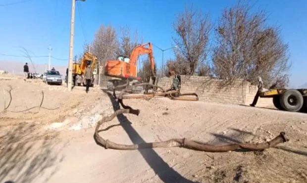 انسداد ۱۰۱ چاه عمیق غیرمجازدر روستاهای حاشیه سراب یاوری و صیانت از ۷٫۲ میلیون مترمکعب منابع آب زیرزمینی انسداد ۱۰۱ چاه عمیق غیرمجازدر روستاهای حاشیه سراب یاوری و صیانت از ۷٫۲ میلیون مترمکعب منابع آب زیرزمینی