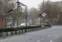 وزش شدید باد در کرمانشاه مشکلاتی را برای شهروندان به وجود آورد