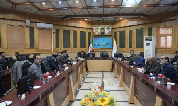 تاکید استاندار کرمانشاه بر مسئولیت پذیری بازاریان و کسبه در مواجهه با بحرانها تاکید استاندار کرمانشاه بر مسئولیت پذیری بازاریان و کسبه در مواجهه با بحرانها