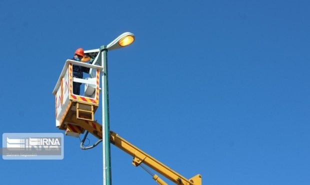 نصب ۳۲ هزار چراغ LED در کرمانشاه/ ۹ مگاوات برق خورشیدی جدید تا پایان سال نصب می‌شود