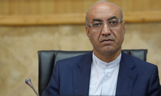 استاندار: پیگیری جابجایی زندان مرکزی کرمانشاه و تعیین تکلیف پادگان سروران در دستور کار است
