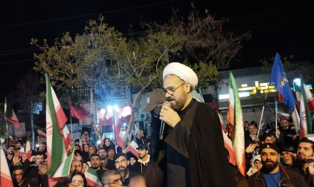 استقامت مردم و حضور اجتماعی به‌عنوان نوعی جهاد محسوب می‌شود