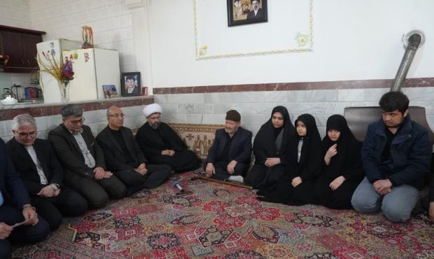 استاندار کرمانشاه: ملت ایران به شهدای جنگ رمضان افتخار می‌کند