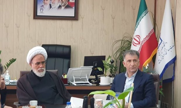 امام جمعه کرمانشاه: پای‌کار بودن خادمان سلامت با اراده‌ای قوی و همتی بلند شایسته تقدیر است