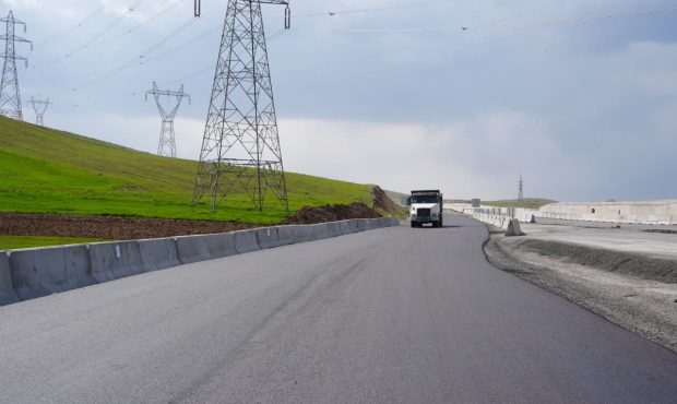 مسیر جایگزین تقاطع تخریبشده در آزادراه کرمانشاه، ۱۰ روزه به بهرهبرداری رسید مسیر جایگزین تقاطع تخریبشده در آزادراه کرمانشاه، ۱۰ روزه به بهرهبرداری رسید