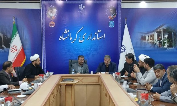 بزرگداشت شهدای خدمت موجب تقویت همبستگی ملی و تداوم فرهنگ خدمت صادقانه است