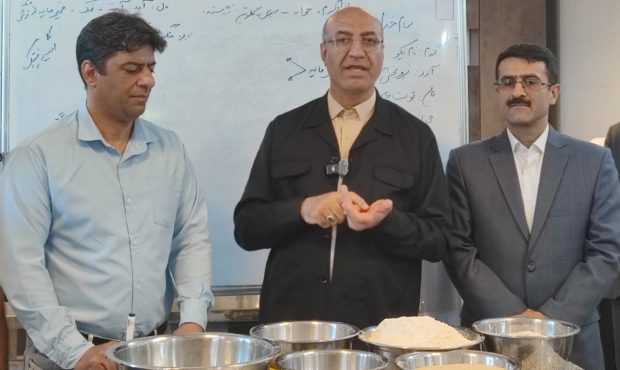 ارتقای کیفیت نان در استان با الزام دوره‌های آموزشی برای نانوایان دنبال می‌شود