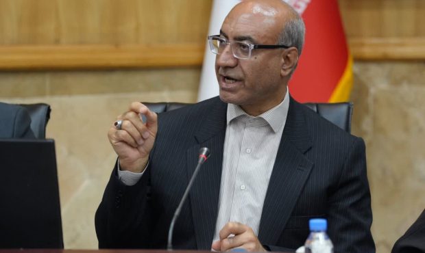 استاندار کرمانشاه: با انحراف در تسهیلات اشتغالزایی برخورد میشود استاندار کرمانشاه: با انحراف در تسهیلات اشتغالزایی برخورد میشود