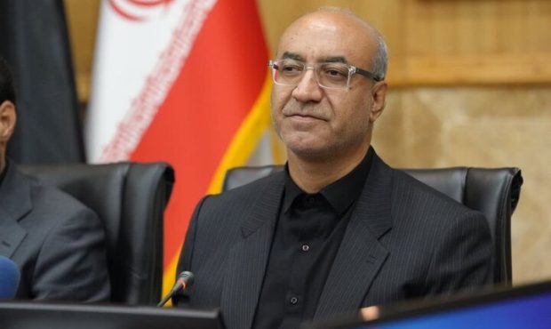 استاندار کرمانشاه: گردش مالی شرکت‌های بیمه‌ باید در استان باشد