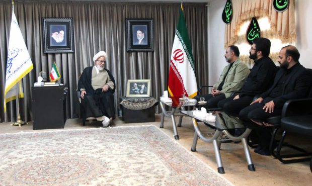 امام جمعه کرمانشاه: ماندگاری ارزشهای دینی و انقلابی در گرو بهرهگیری از زبان هنر است امام جمعه کرمانشاه: ماندگاری ارزشهای دینی و انقلابی در گرو بهرهگیری از زبان هنر است