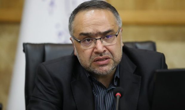 ۴ کیلومتر از بزرگراه خسروی مانده است ۴ کیلومتر از بزرگراه خسروی مانده است