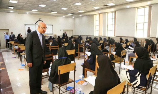 بازدید استاندار کرمانشاه از وضعیت برگزاری کنکور سراسری بازدید استاندار کرمانشاه از وضعیت برگزاری کنکور سراسری