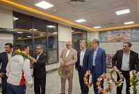 استقبال از ۵ مدال‌آور پارادوومیدانی در فرودگاه کرمانشاه