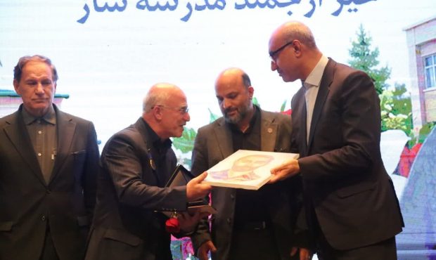 خیرین مدرسه‌ساز استان کرمانشاه تجلیل شدند